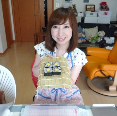 P1560280 (380x379).jpg